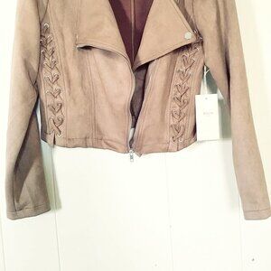 NWT Blashe Size L Soft Jacket